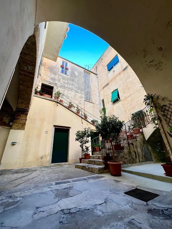 Couette-café Bed and Breakfast Cortile Umberto I à Cefalù