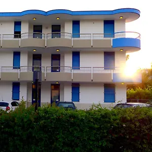 Il Sole , Porto Corsini Włochy
